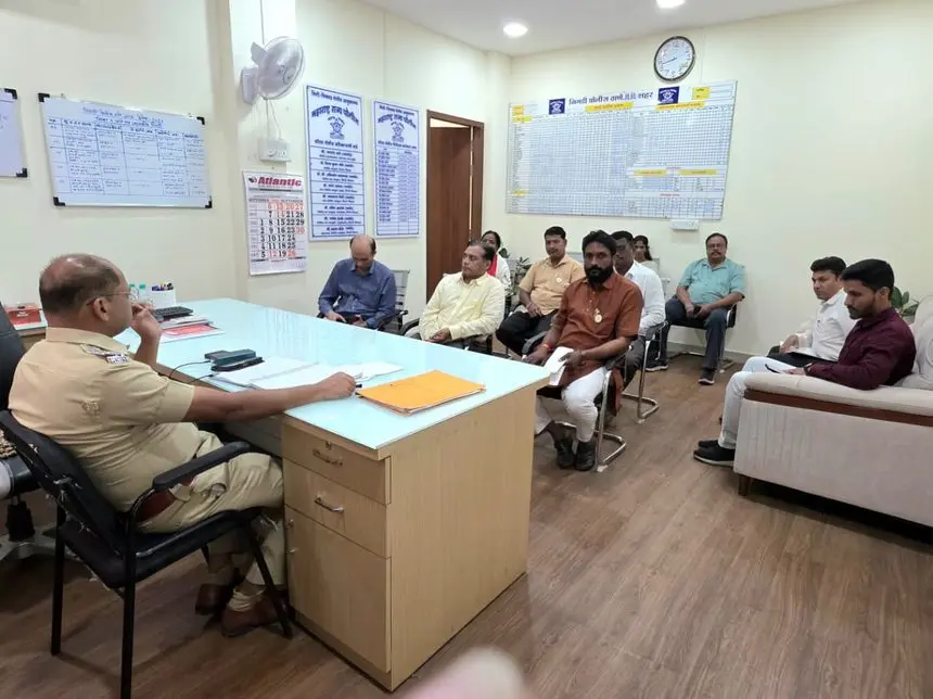 निगडी बीएसएनएल मॅनहोल कामगार मृत्यू: पोलिसांसमवेत बैठक, अर्थसाहाय्य जाहीर
